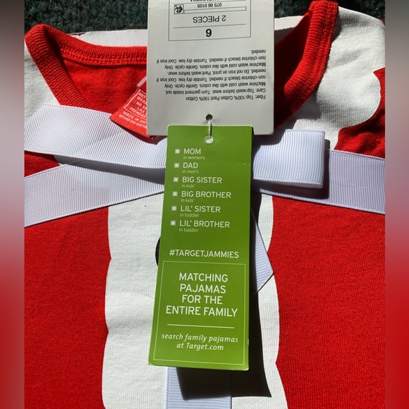 NWT Children’s Christmas Santa Pajama Set from Target Size 6 - Picture 4 of 8